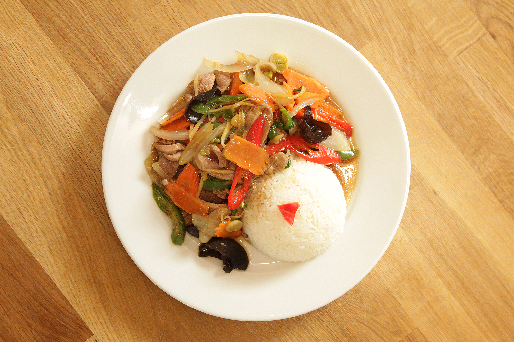 Bœuf sauté au gingembre